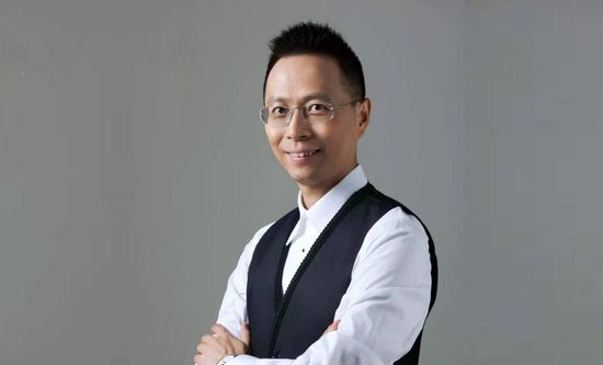 穿半透明情趣旗袍啪啪