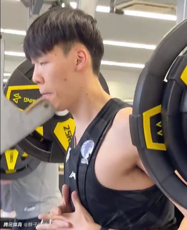 和一对朋友交换性生活