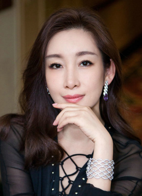 丝袜老师办公室里好紧好爽