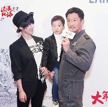 给亲女洗澡裸睡h文